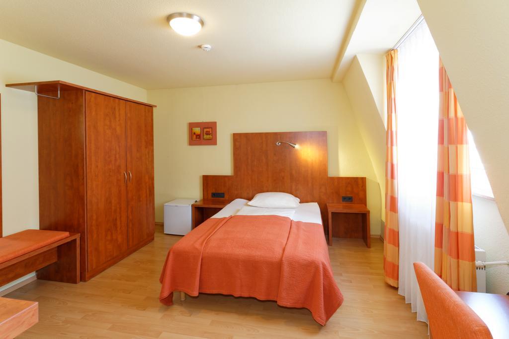 Hotel Alte Fabrik メットマン 部屋 写真